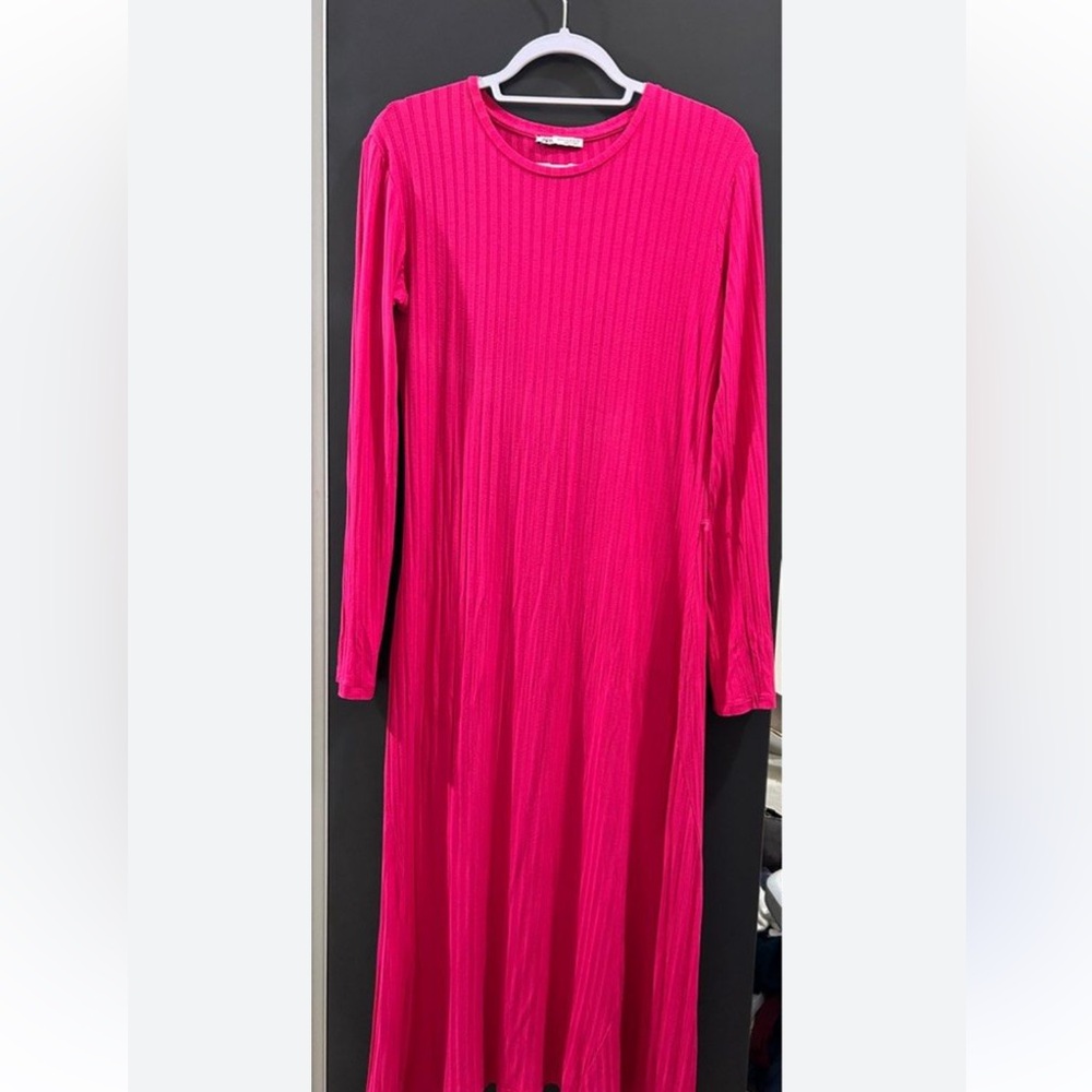 💕 ZARA Bloggers Fav Hot Pink Maxi Ribbed Knit Dress. Size SMALL. Sweater Dress - Picture 8 of 9